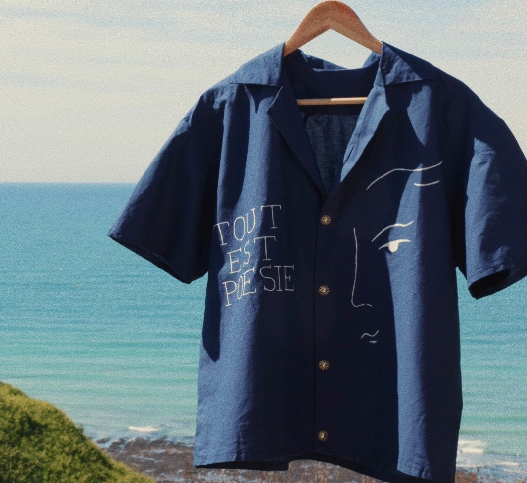 La Chemise "Tout Est Poésie" - Maison Stellaire