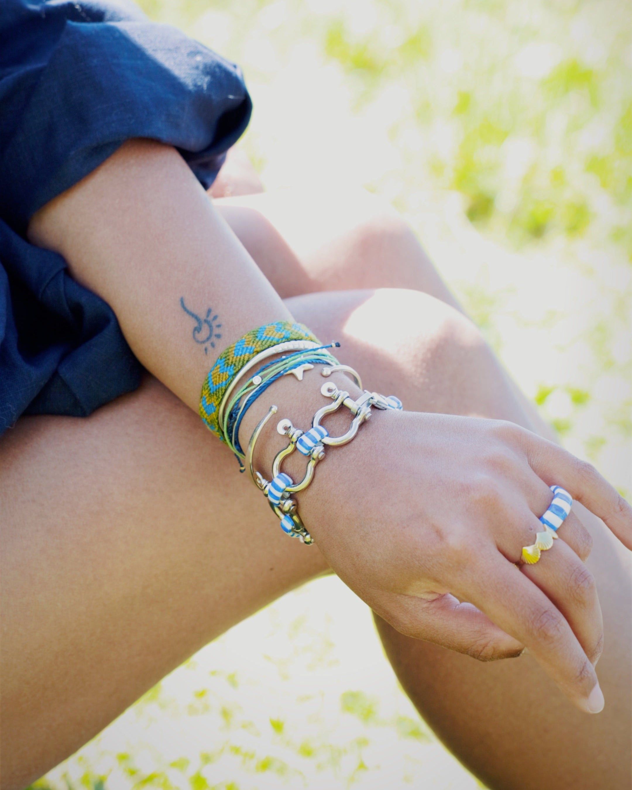 Le Bracelet Manilles